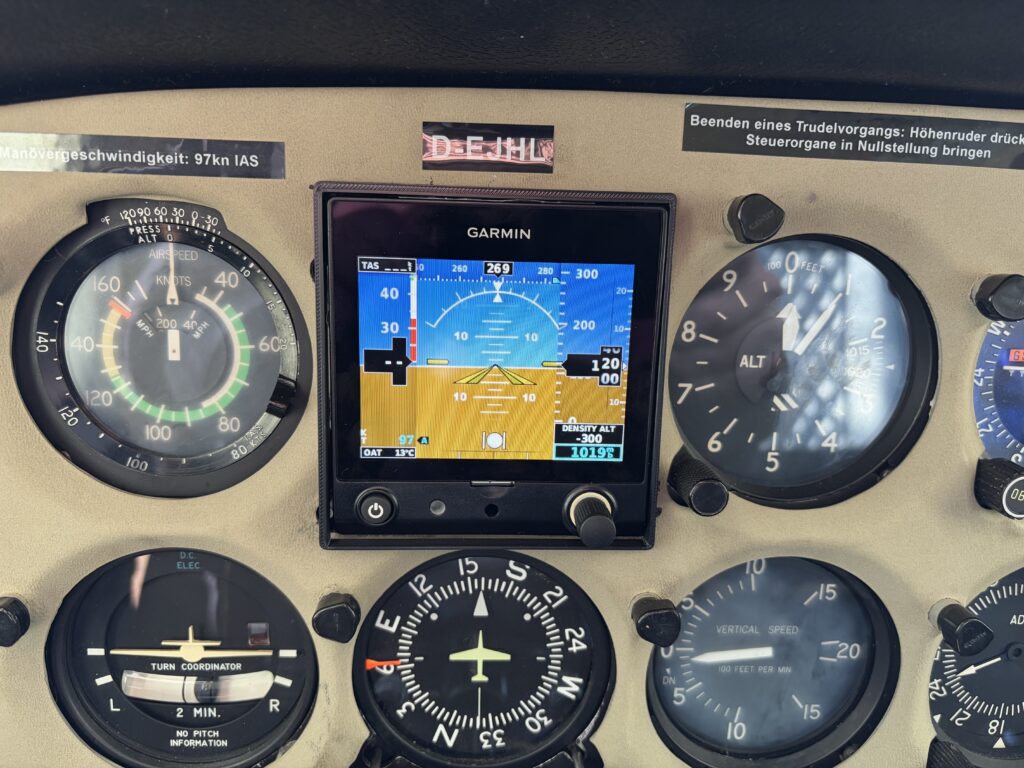 Glascockpit‑Feeling: Garmin G5 für QL und HL