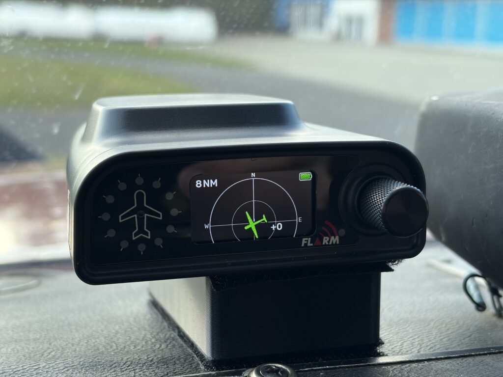 Mehr Sicherheit im Cockpit: PowerFLARM Flex im Einsatz